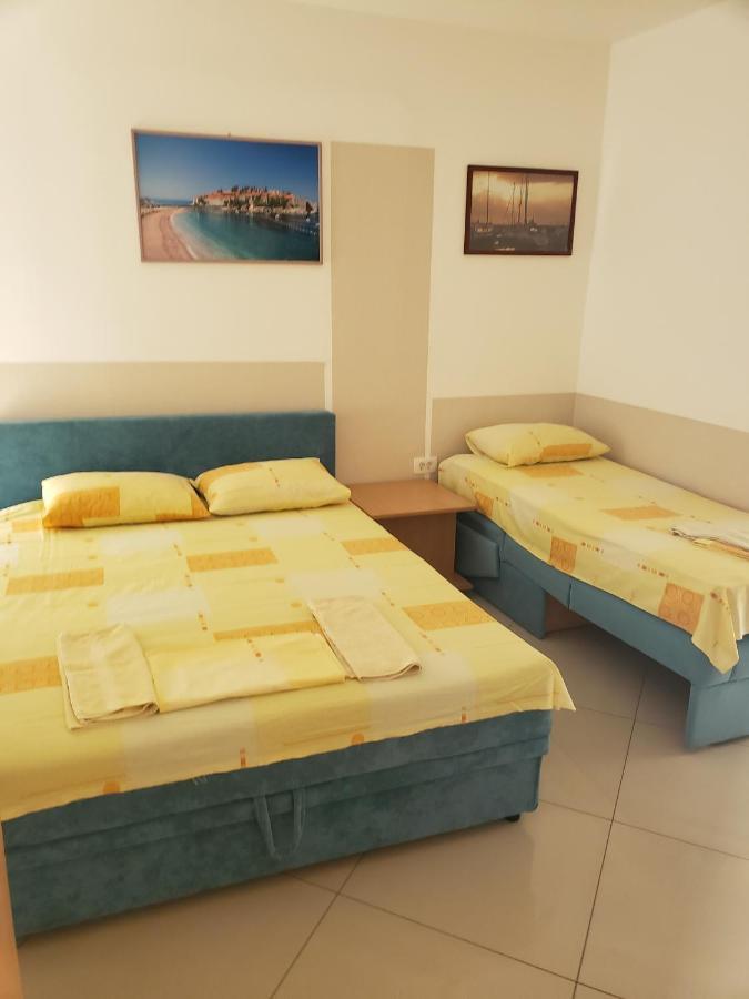 Apartments Petricevic ストモレ エクステリア 写真