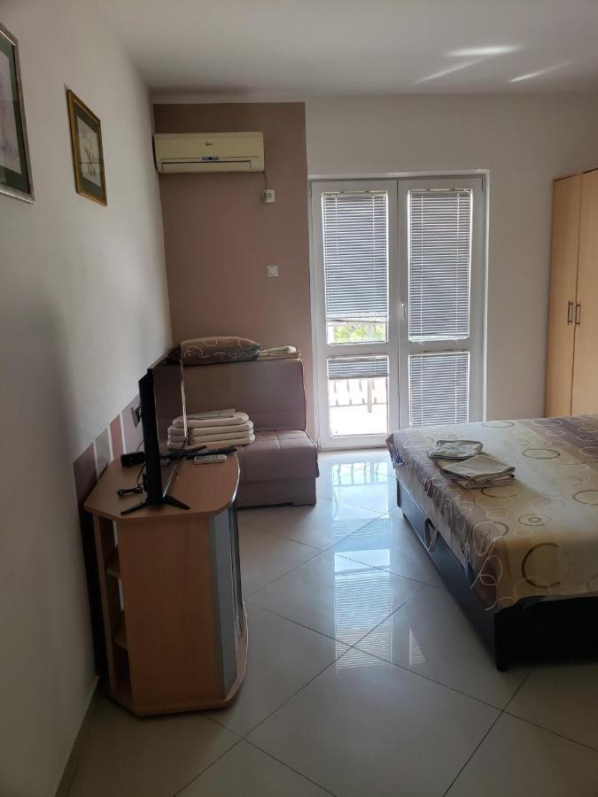 Apartments Petricevic ストモレ エクステリア 写真