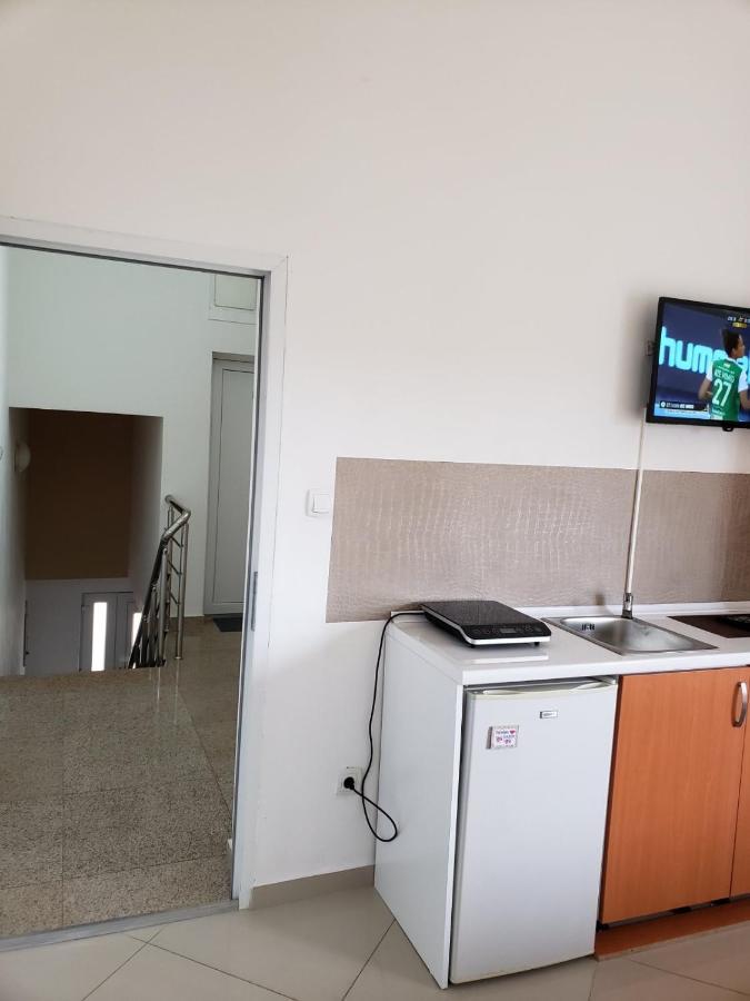 Apartments Petricevic ストモレ エクステリア 写真